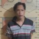 Pelaku terduga penganiayaan inisial HR, 44, warga Kampung Tanjung Mancang, Kecamatan Kejuruan Muda yang diamankan Polsek Kejuruan Muda jajaran Polres Aceh Tamiang. (Waspada.id/Yusri)