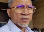 Zulhas Minta Bulog Percepat Penyaluran Beras Ke Pasar