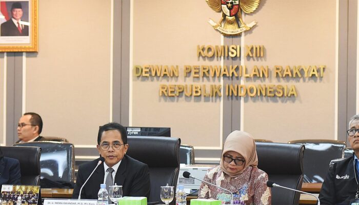 Indra Iskandar Tekankan Pentingnya Peningkatan Keterampilan Digital Pegawai Setjen DPR RI