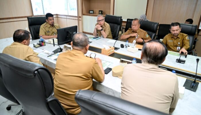Gubsu  Serius Tangani Hama Lalat Buah