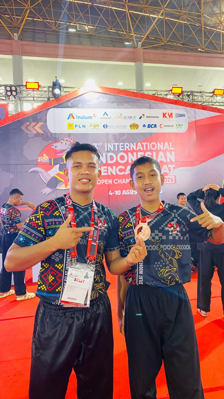 Siswa SMKN 2 Panyabungan Juara Pencak Silat Internasional Di Medan