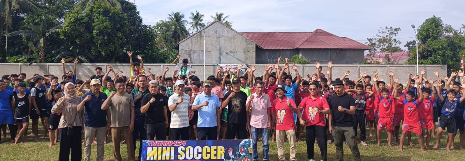 Bupati Sergai Dukung Turnamen Mini Soccer Desa Firdaus