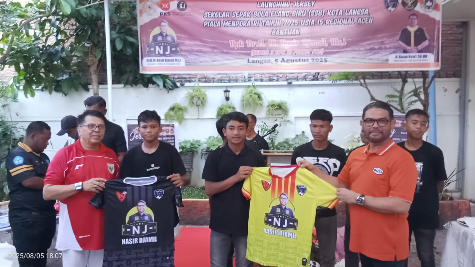 SBB Elang Biru Langsa Launching Jersey Nasir Djamil