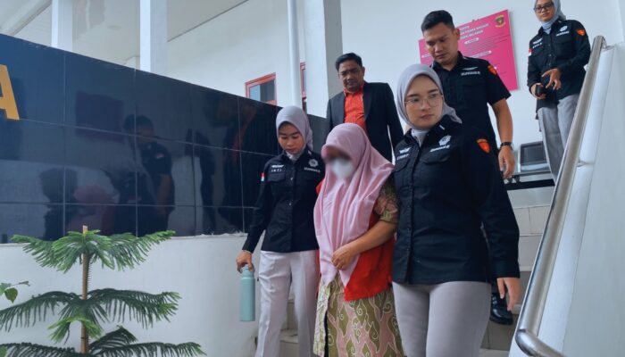Kejari Belawan Tahan Kepala SMA 19 Medan Terkait Dugaan Korupsi Dana BOS