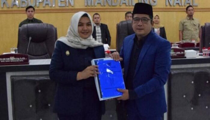 Seluruh Fraksi DPRD Madina Sepakat P. APBD Dibahas Selanjutnya