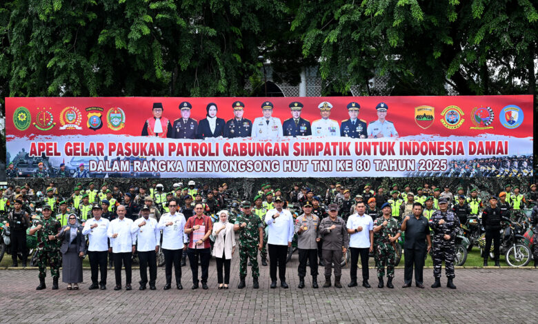 Gubernur Bobby Nasution Lepas 480 Personel Patroli, Salurkan 28 Ribu Ton Beras Untuk Warga Kecil