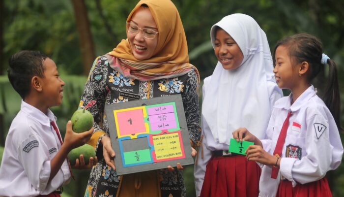 Tanoto Foundation Gelar Beasiswa Liputan Pendidikan 2025