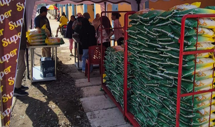 Bulog Gencar Intervensi Pasar Dengan SPHP, Harga Beras Turun Namun Belum Merata