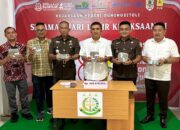 Kejari Gunungsitoli Eksekusi Uang Pengganti Perkara Tipikor Dana Desa Fadoro Bahili Rp425.4 Juta