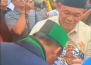 Dahnil Ginting Temui Massa Demo Di Kantor DPRD Deliserdang