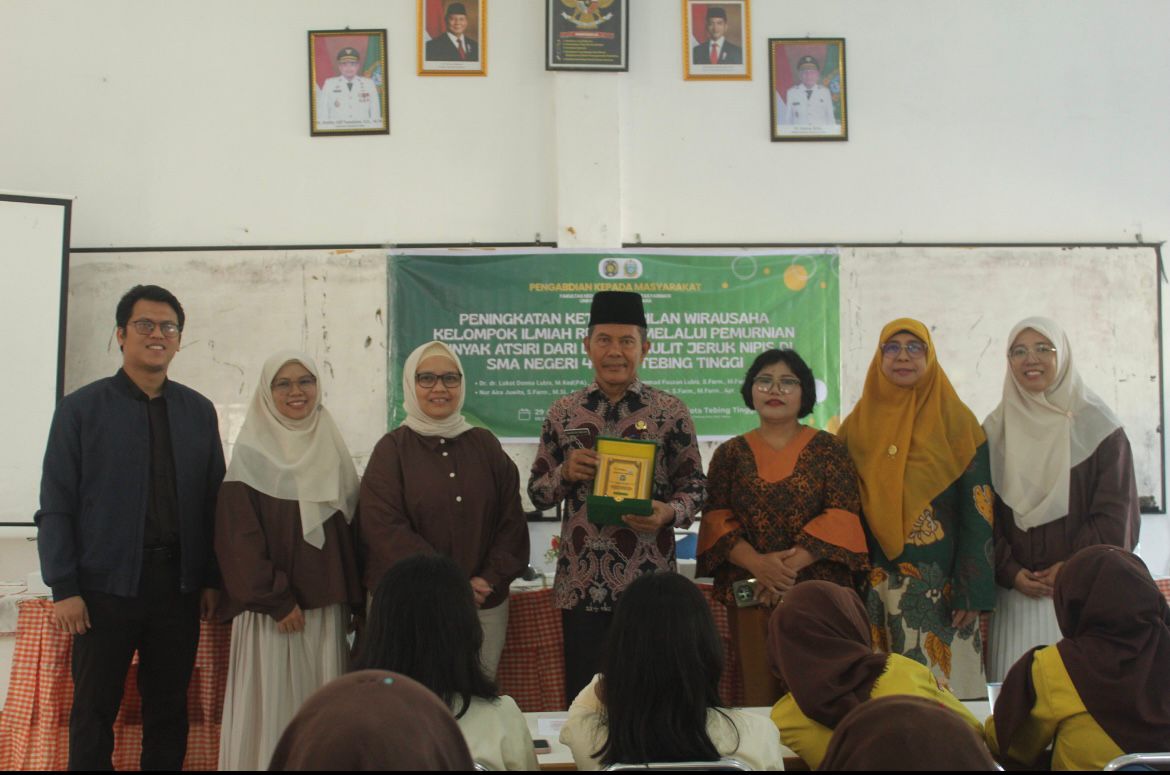 Pengabdian Masyarakat USU Berhasil Tingkatkan Keterampilan KIR SMA Negeri 4 Tebing Tinggi