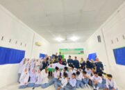 Mahasiswa KKN Universitas Al-Washliyah Praktik Fardu Kifayah Di MA Al-Washliyah Tanjung Beringin