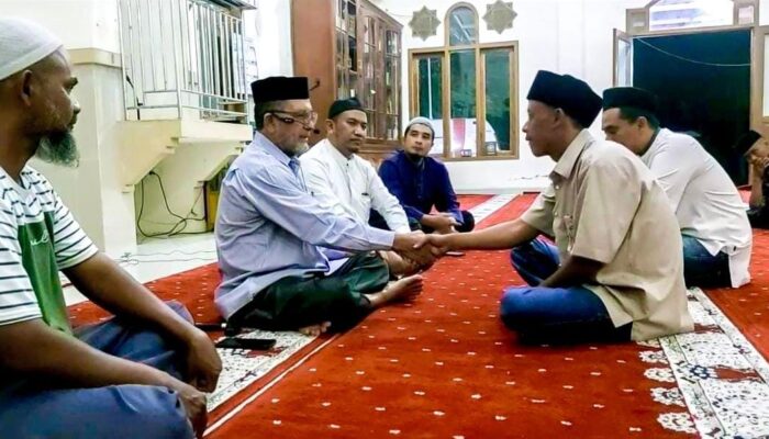 Pemuda Pematang Siantar Ucapkan Syahadat Di Masjid Dewan Dakwah Aceh