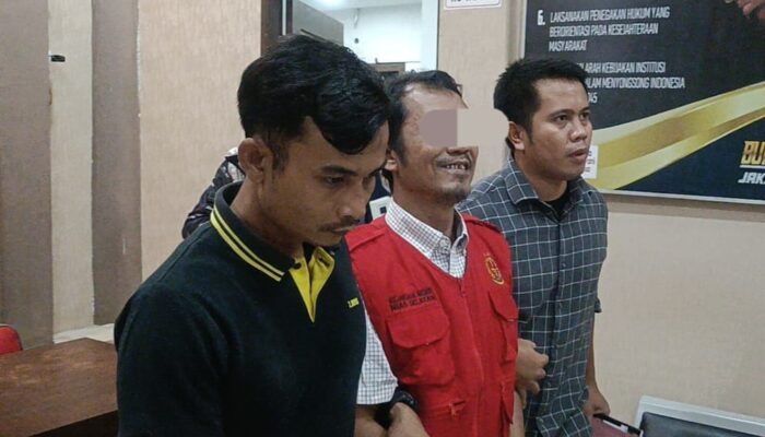Kejari Nisel Tahan Kades Hilimaenamolo Dugaan Korupsi DD Rp965 Juta