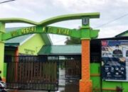 Kisruh Seragam, Ketua Komite MTsN Binjai Didesak Mundur