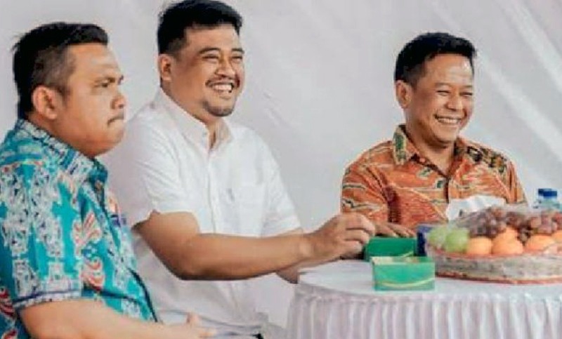 Satu Jam Sebelum OTT KPK, Rektor USU Keluar Dari Rumah Topan