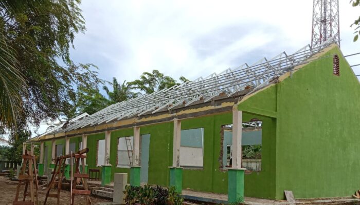 Progres Rehab SMAN 2 Simpang Kiri, Pemasangan Rangka Baja