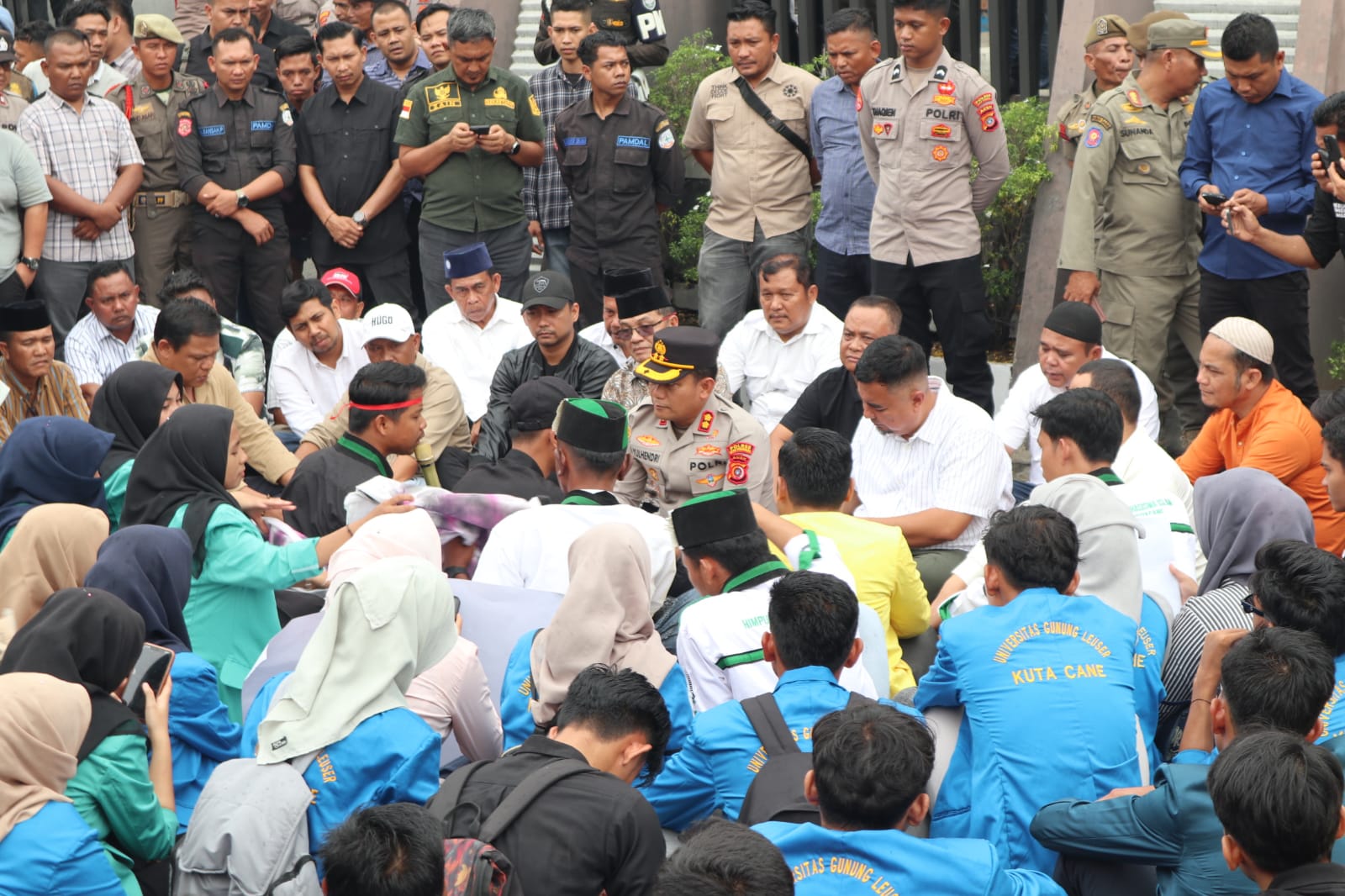 Kapolres Agara Dan DPRK Duduk Bareng Mahasiswa