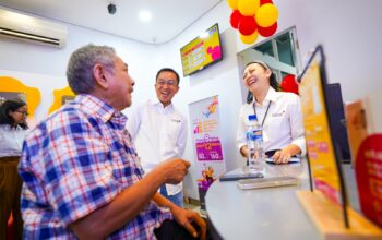 Indosat Ooredoo Hutchison (Indosat atau IOH) mengapresiasi kesetiaan pelanggan di momen Hari Pelanggan Nasional 2025. Mengusung tema “Ketulusan Tanpa Akhir,” Indosat merayakan Harpelnas dengan menghadirkan berbagai kegiatan spesial dan hadiah istimewa bagi pelanggan setia IM3, Tri, dan HiFi di seluruh Indonesia.
