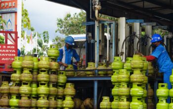 Menyambut hari libur nasional peringatan Maulid Nabi Muhammad SAW yang bertepatan dengan long weekend, Pertamina Patra Niaga Regional Sumatera Bagian Utara (Sumbagut) memastikan ketersediaan energi masyarakat tetap aman, khususnya LPG 3 Kg.