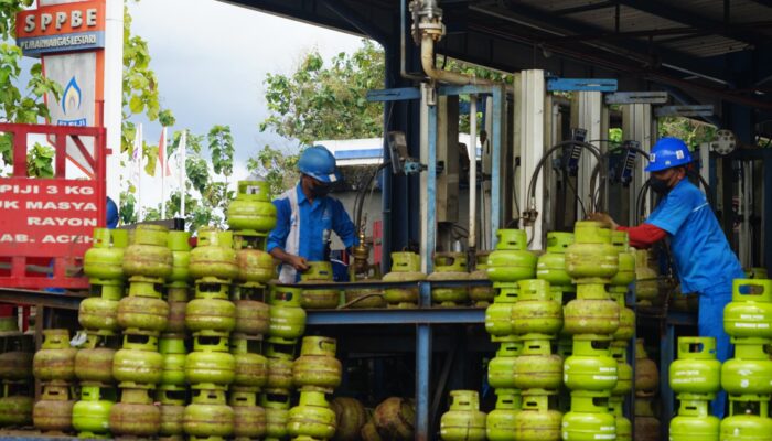 Pertamina Patra Niaga Regional Sumbagut Jaga Distribusi Energi, Tambah Pasokan LPG 3Kg