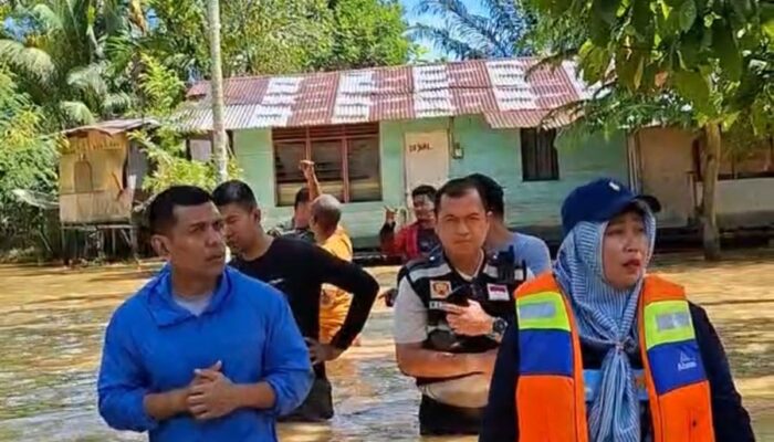 Pemko Langsa Bantu Korban Banjir, Imbau Warga Waspada Banjir Susulan