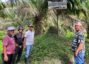 Manfaatkan Hari Libur, Kalapas Labuhan Ruku Beserta Jajaran Tinjau Lahan