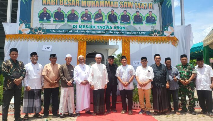 Ribuan Warga Hadiri Maulid Nabi Di Aron, 120 Anak Yatim Terima Santunan