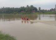Ayah Dan Anak Dikabarkan Tenggelam Di Sungai Tamiang