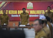 Mualem Pimpin Raker Bupati/Wali Kota Se-Aceh, Tekankan Sinergi Pembangunan