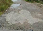 Tarif PBB Meroket, Tapi Ruas Jalan Di Besitang Puluhan Tahun Dibiarkan Rusak