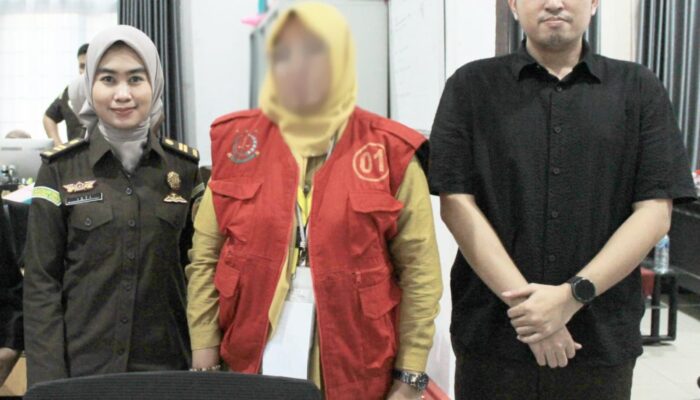 Kejari Belawan Tahan Kepala SMA 16 Medan Tersangka Korupsi Dana BOS