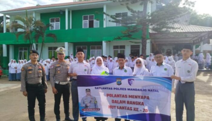 Satlantas Polres Madina Sukses Gelar “Goes to School”
