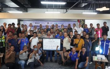 PT Pelabuhan Indonesia (Persero) atau Pelindo melalui program Tanggung Jawab Sosial dan Lingkungan (TJSL) menyelenggarakan Training Safety Truck Driving di Kantor Grha Pelindo Regional 1.