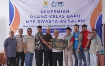 YBM PLN UID Sumut Salurkan Bantuan Fasilitas Ruang Belajar MTs As Salam Lau Baleng