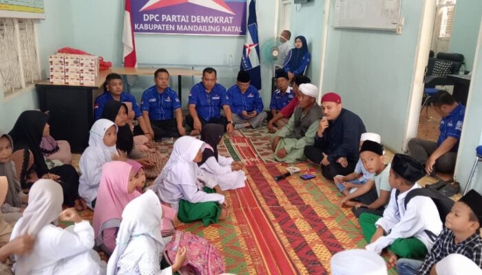 HUT Ke-24, Partai Demokrat Madina Santuni Anak Yatim