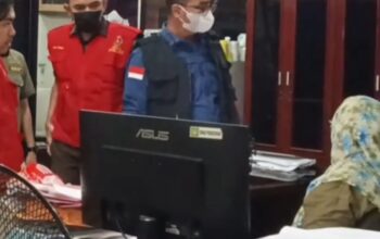 Kejaksaan Negeri Langkat Geledah Dinas Pendidikan Langkat 