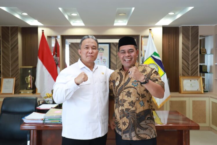 Bupati Aceh Besar Terima Kunjungan PejabatKemendagri Terkait Pemantauan Siskamling