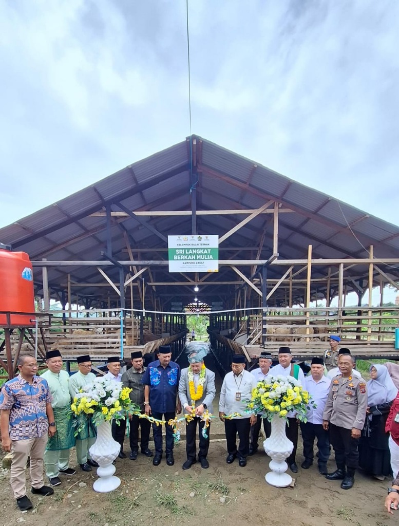 Untuk Pemberdayaan Ekonomi Masyarakat, Baznas Langkat Resmikan Balai Ternak
