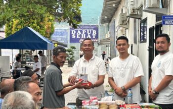 Peduli Kesehatan Lansia, Lapas Labuhan Ruku Bagikan Susu Dan Perlengkapan Mandi