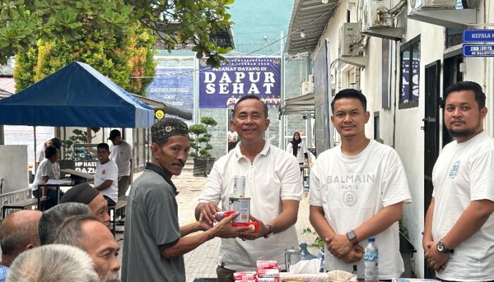 Peduli Kesehatan Lansia, Lapas Labuhan Ruku Bagikan Susu Dan Perlengkapan Mandi