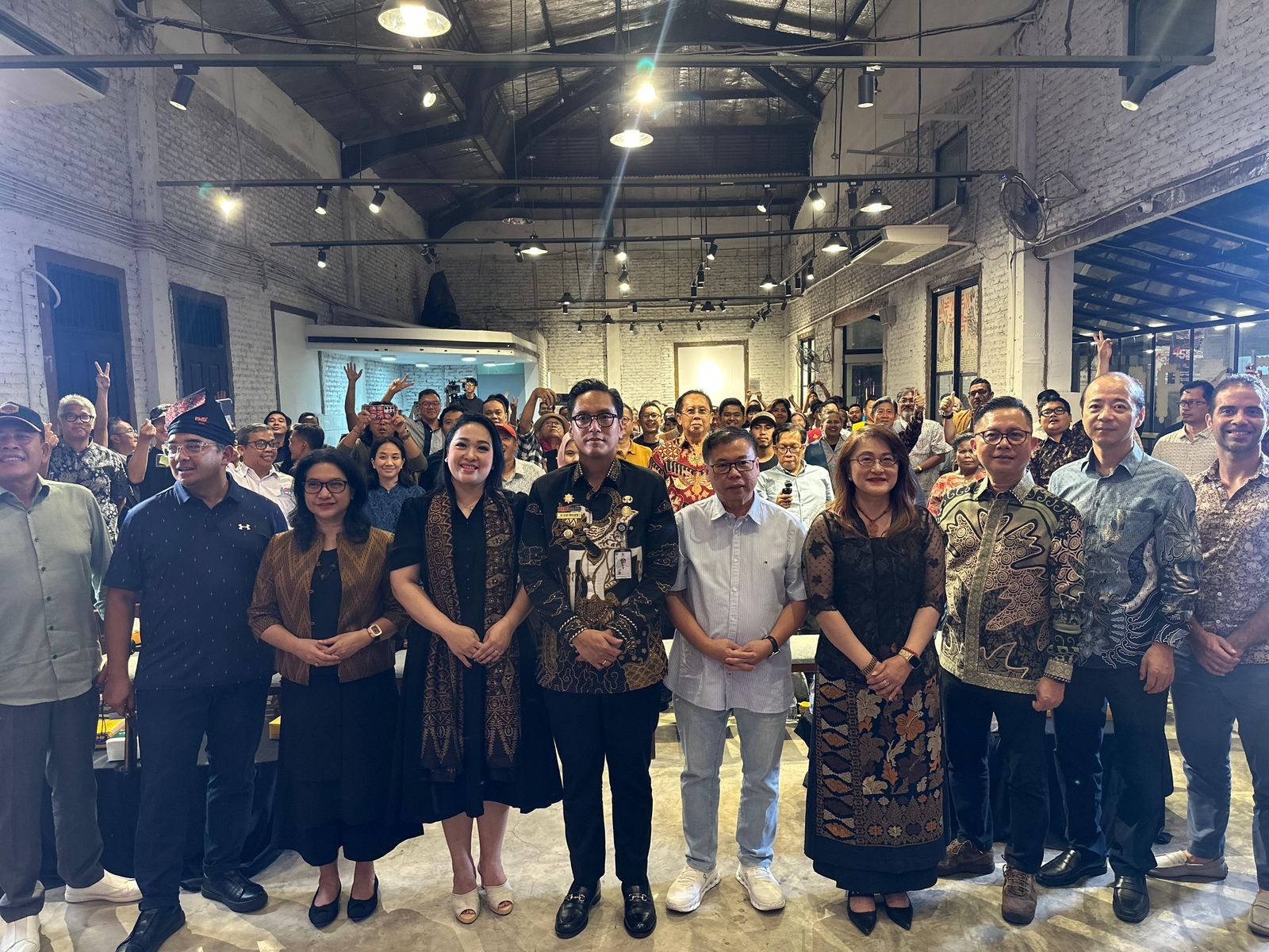 Sofyan Tan: Fotografi Bukan Sekadar Gambar, Tapi Suara Hati yang Tak Terucap 