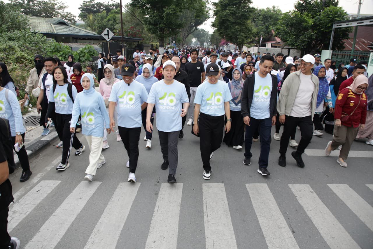 Ketua DPD RI Lepas Peserta Jalan Santai Milad Ke-48 BKPRMI Di Sulteng