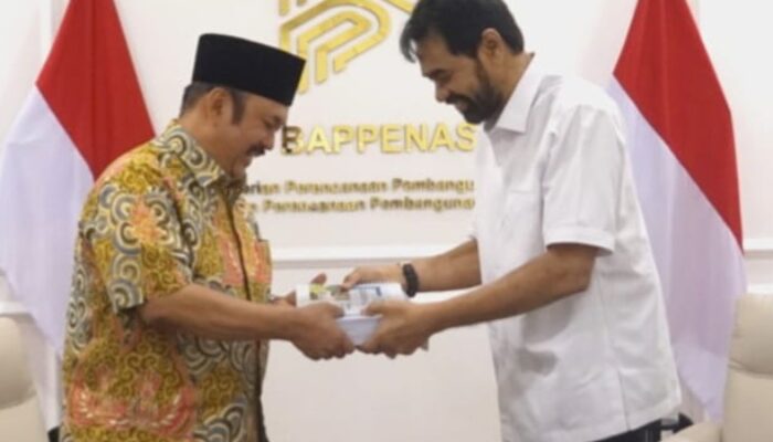 Mualem Minta Dukungan Pembangunan Terowongan Geurutee Kepada Menteri PPN