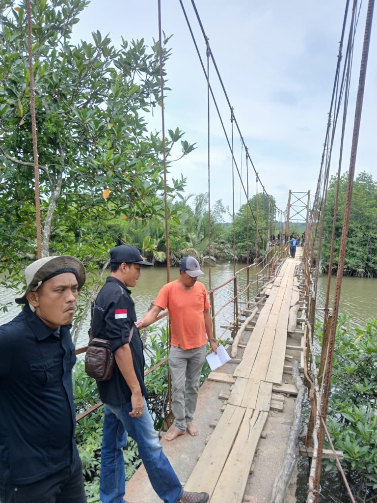 AMPAS Siap Kawal Proyek Pembangunan Jalan Desa Dan Rehab Jembatan Gantung