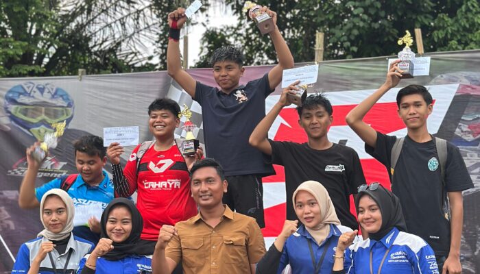 Pebalap RRG Raih Prestasi Di Jaharun Super Grastrack