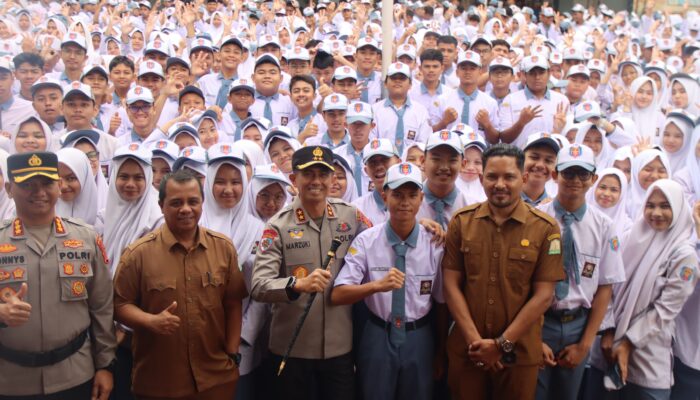 Saweu Sikula Di 22 SMA, Kapolda Aceh Ingatkan Siswa Jauhi Narkoba Hingga Bijak Bermedsos