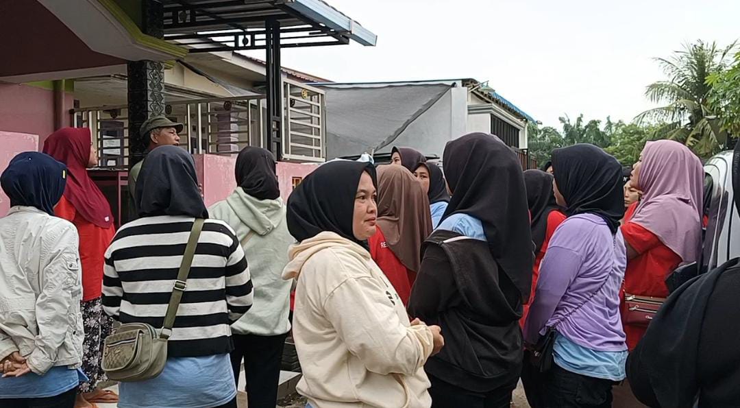 Relawan SPPG Geruduk Rumah Wartawan, Protes Unggahan TikTok Soal Limbah