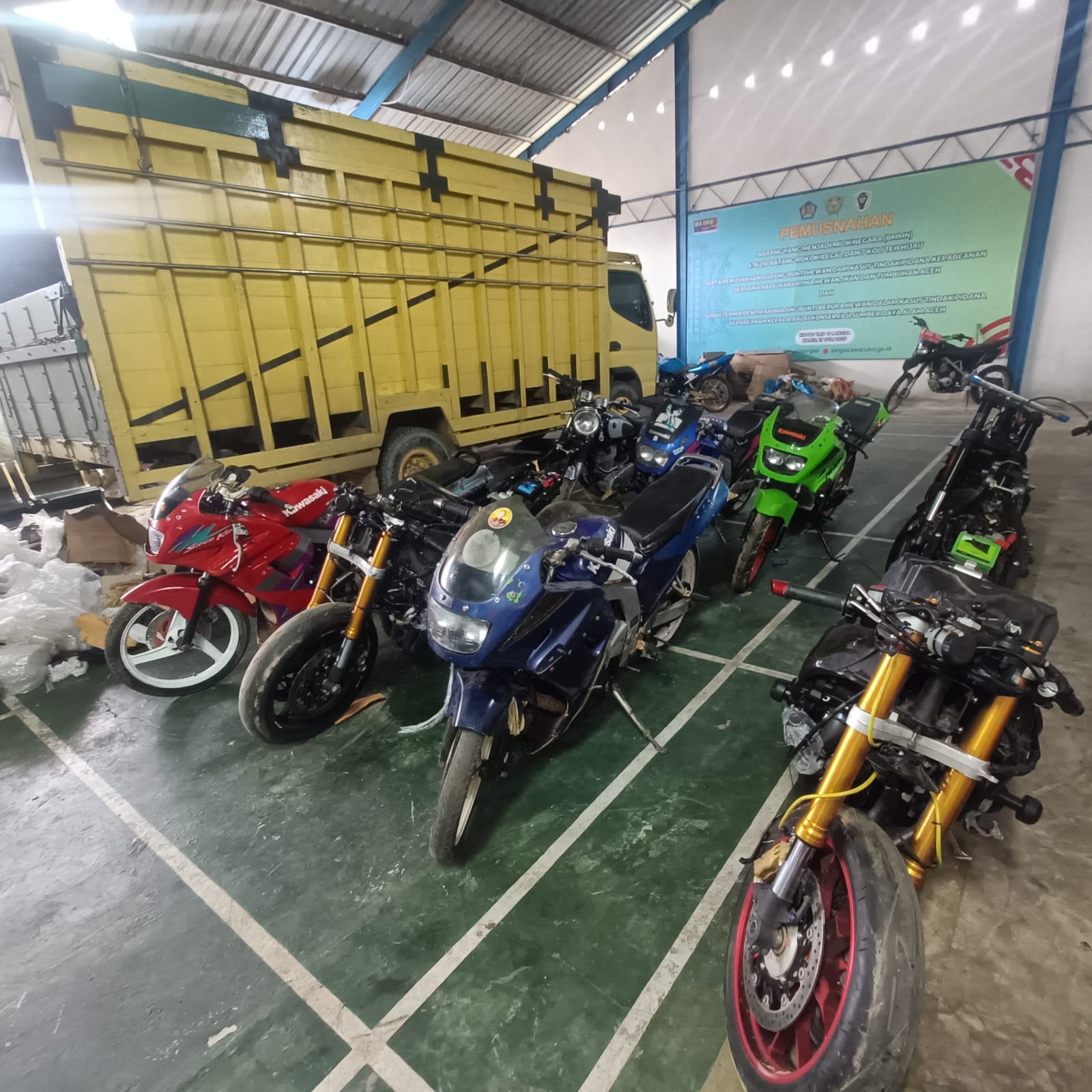 Bea Cukai Langsa Gagalkan Penyelundupan Sepeda Motor Dan Sparepart Asal Thailand