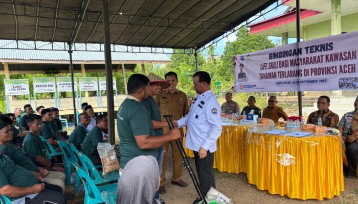 Pemkab Aceh Besar Apresiasi BNN Gelar Program Bimtek Life Skill Masyarakat Kawasan Tanaman Terlarang